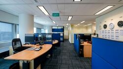 Gateway East (D7), Office #556753171
